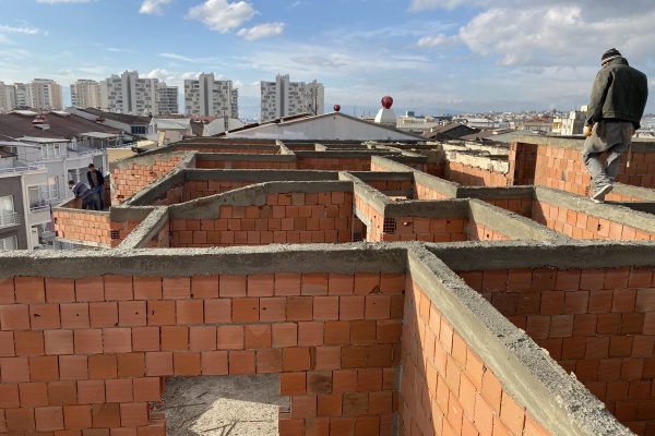 Demirel Apartmanı