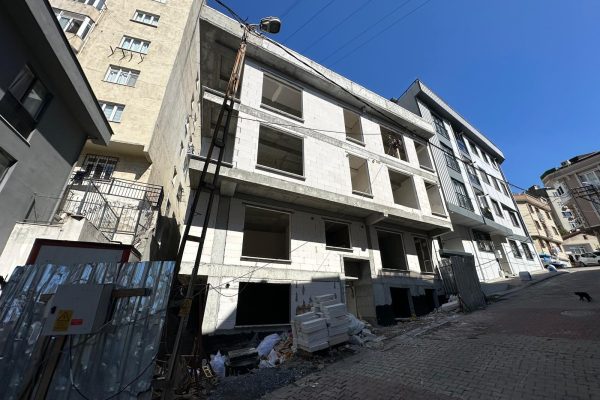 İlkbahar Şantiyesi