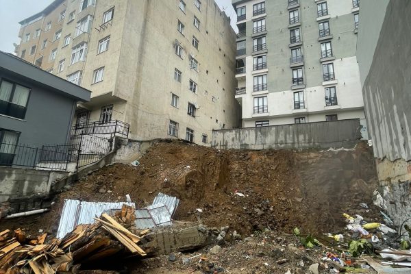 İlkbahar Şantiyesi